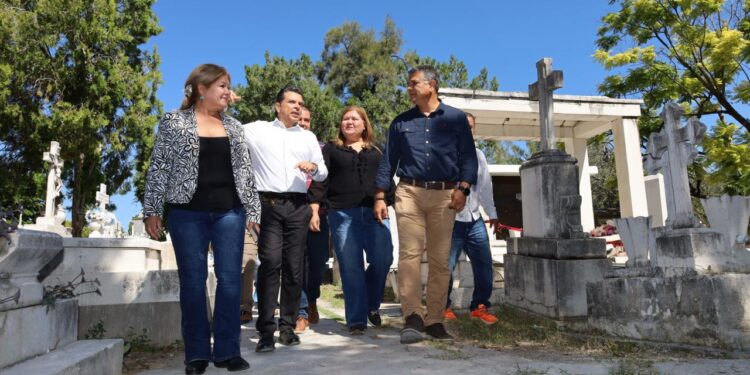 Listos panteones municipales para el Día de Muertos