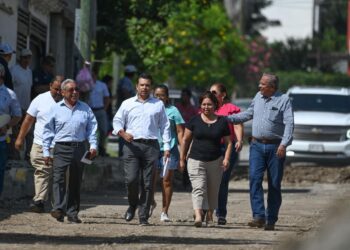 Agradecen vecinos pavimentación en la Cuauhtémoc