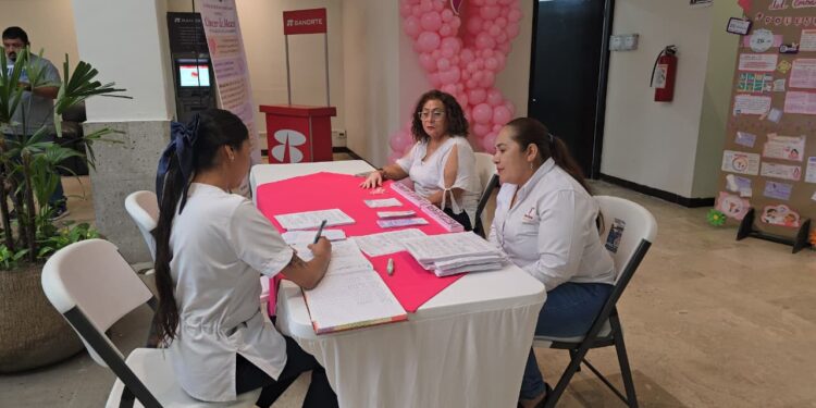 Refuerza Salud Tamaulipas campaña de detección oportuna de cáncer de mama
