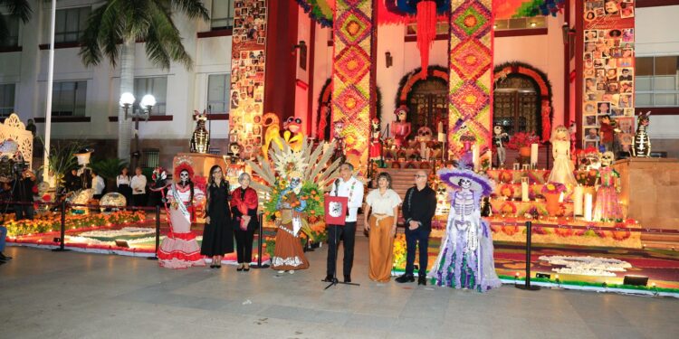 Premian Américo y María concurso estatal de catrinas y catrines