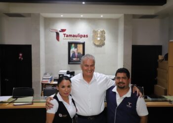 Exhorta Salud a vacunarse contra COVID e Influenza