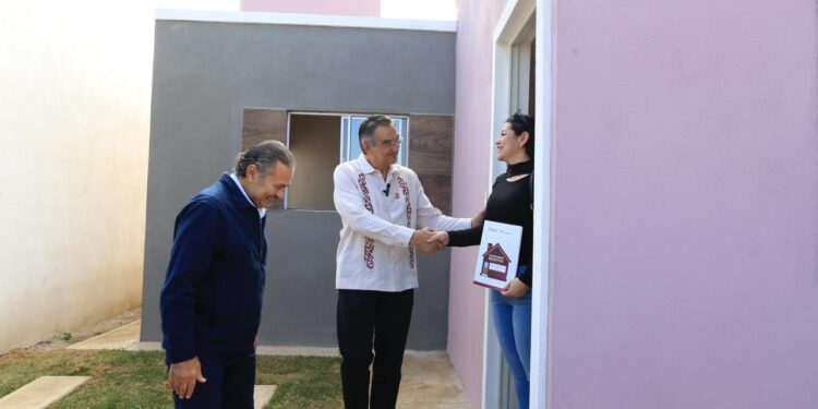 INFONAVIT ENTREGA VIVIENDAS  DEL BIENESTAR  A FAMILIAS DE TAMAULIPAS