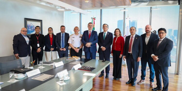 Firma Américo convenio con  secretario de Economía para impulsar Polo de Desarrollo para el Bienestar  en Altamira