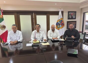 Coordina el gobernador acciones para mantener el orden en el estado