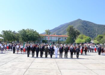 Nada puede oponerse a un pueblo  unido: Américo