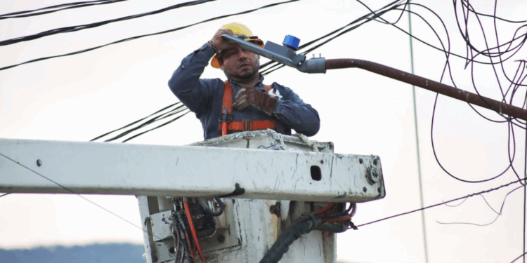 Instalará Municipio 5 mil lámparas última generación.