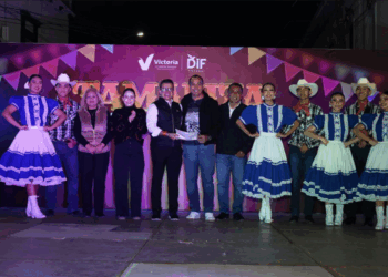 Con tamaliza celebran Día de la Candelaria en Victoria.