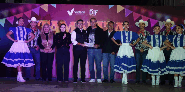 Con tamaliza celebran Día de la Candelaria en Victoria.