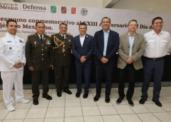 Participa alcalde de Victoria en ceremonia de CXIII Aniversario del Ejército Mexicano.