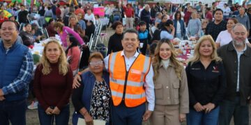 Llevan Lalo y Lucy jornada Día del Pueblo a la Mariano Matamoros.