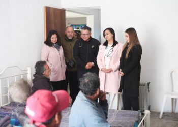 Refuerzan DIF y gobierno de Victoria acciones para proteger la salud de la población ante onda gélida.