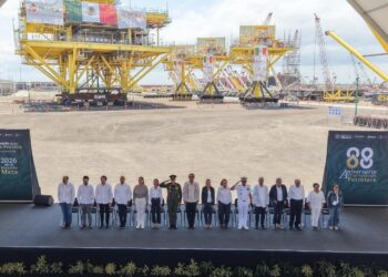 Acompaña Américo Villarreal a Claudia Sheinbaum en conmemoración de la  Expropiación Petrolera