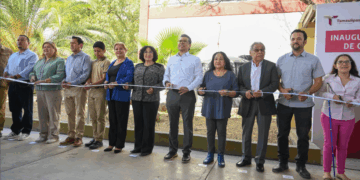 Entrega Lalo Gattás obra 157 de infraestructura hidráulica en escuelas.