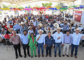 Celebra Lalo Gattás 101 aniversario de ejido Congregación Caballeros.