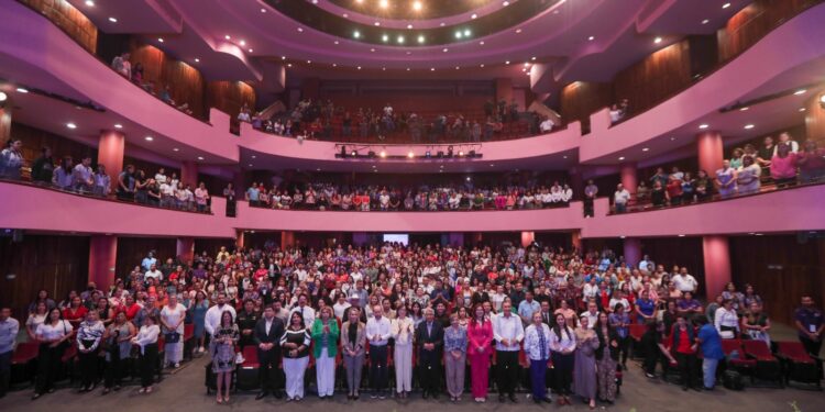Promueve DIF Tamaulipas la comprensión del autismo con conferencia “Historias que  Transforman”