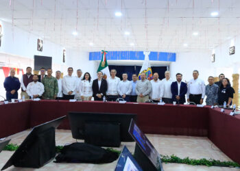 Supervisa Américo Villarreal proyectos productivos y deportivos en el sur de  Tamaulipas