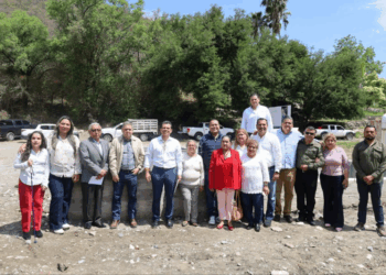 Se mejora en La Peñita calidad y suministro de agua a la población.