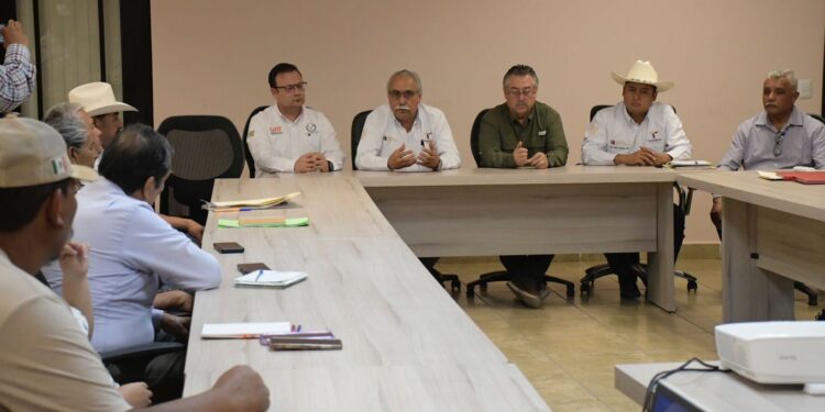 Avanza certificación de operadores de maquinaria agrícola en el Altiplano  tamaulipeco