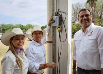 Mantiene Lalo Gattás un gobierno cercano a la gente.
