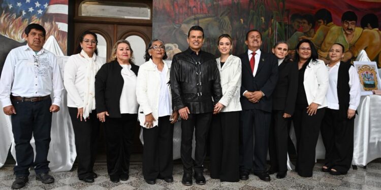 A 201 años de ser Capital, Victoria avanza con orden, rumbo y resultados: Lalo Gattás.