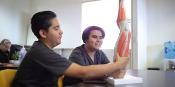 Inicia CREE entrega de fichas para examen de admisión de la Licenciatura en  Terapia Física