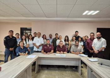 Reciben empresas de Tula distintivos “Punto  Limpio”