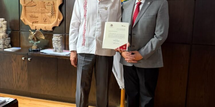 Designa gobernador Américo Villarreal a Ricardo Guerrero como nuevo secretario  de Salud