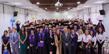 CREE del DIF Tamaulipas gradúa a 32 profesionales de la rehabilitación