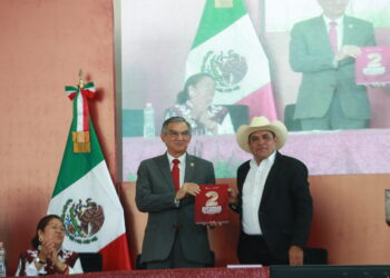 En Hidalgo, reitera Américo colaboración para impulsar desarrollo de los municipios