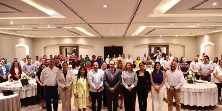 Reconocemos a profesionistas del derecho como grandes aliados para el desarrollo de  Tamaulipas: Carlos Irán Ramírez