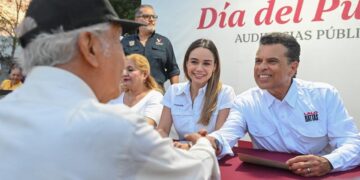 Con audiencias públicas consolida Lalo Gattás confianza a su gobierno.
