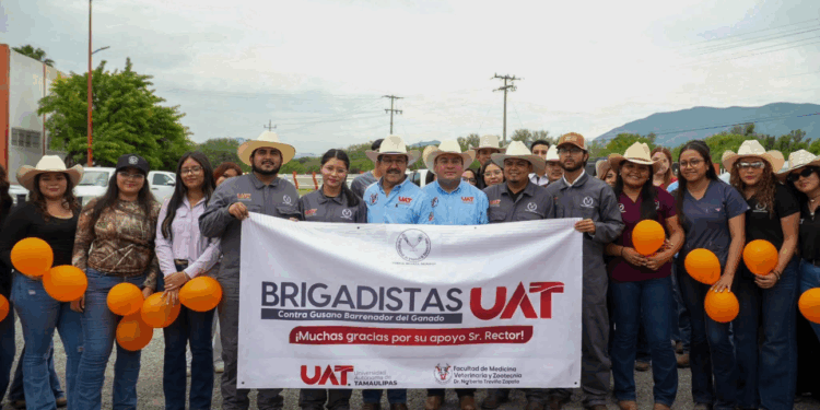 Fortalece rector de la UAT la unidad y las tradiciones en la FMVZ.