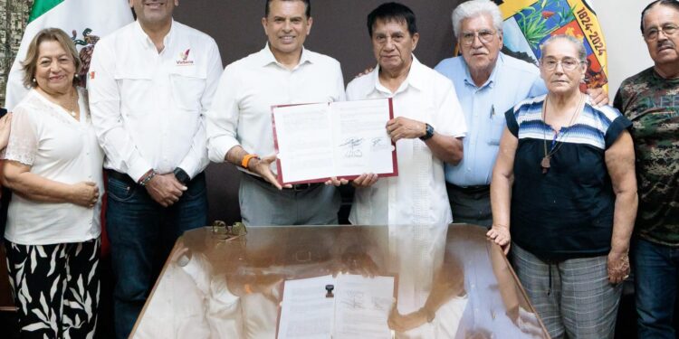 Da Lalo Gattás certeza jurídica a jubilados y pensionados de Tamaulipas.